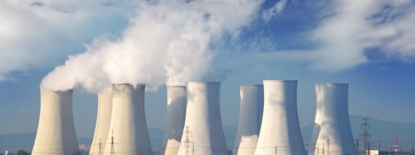 Nuclear power plant with a red field