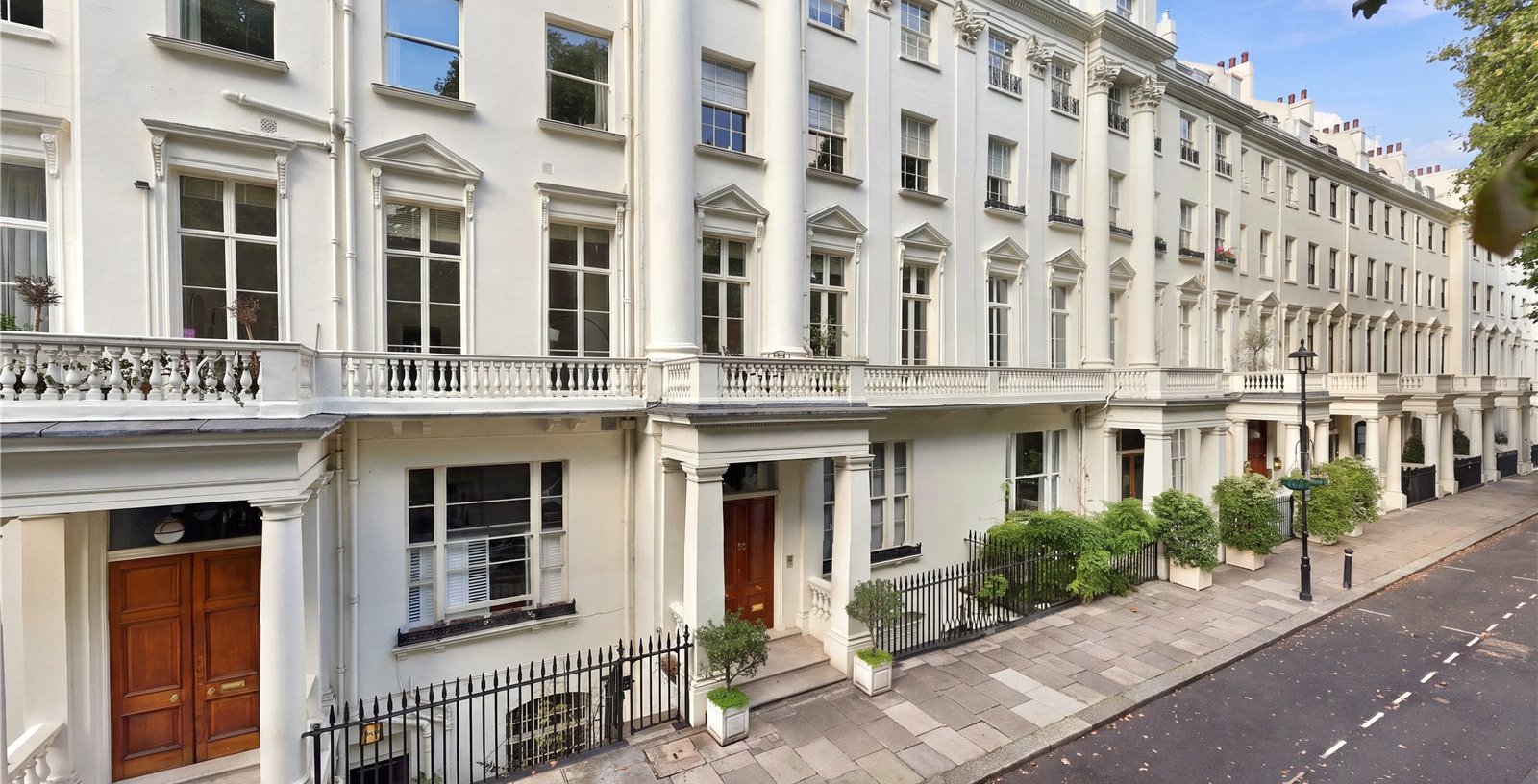 Hyde Park Square, London, W2 - Picture 1
