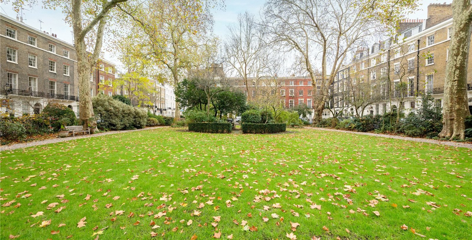 Connaught Square, London, W2 - Picture 23