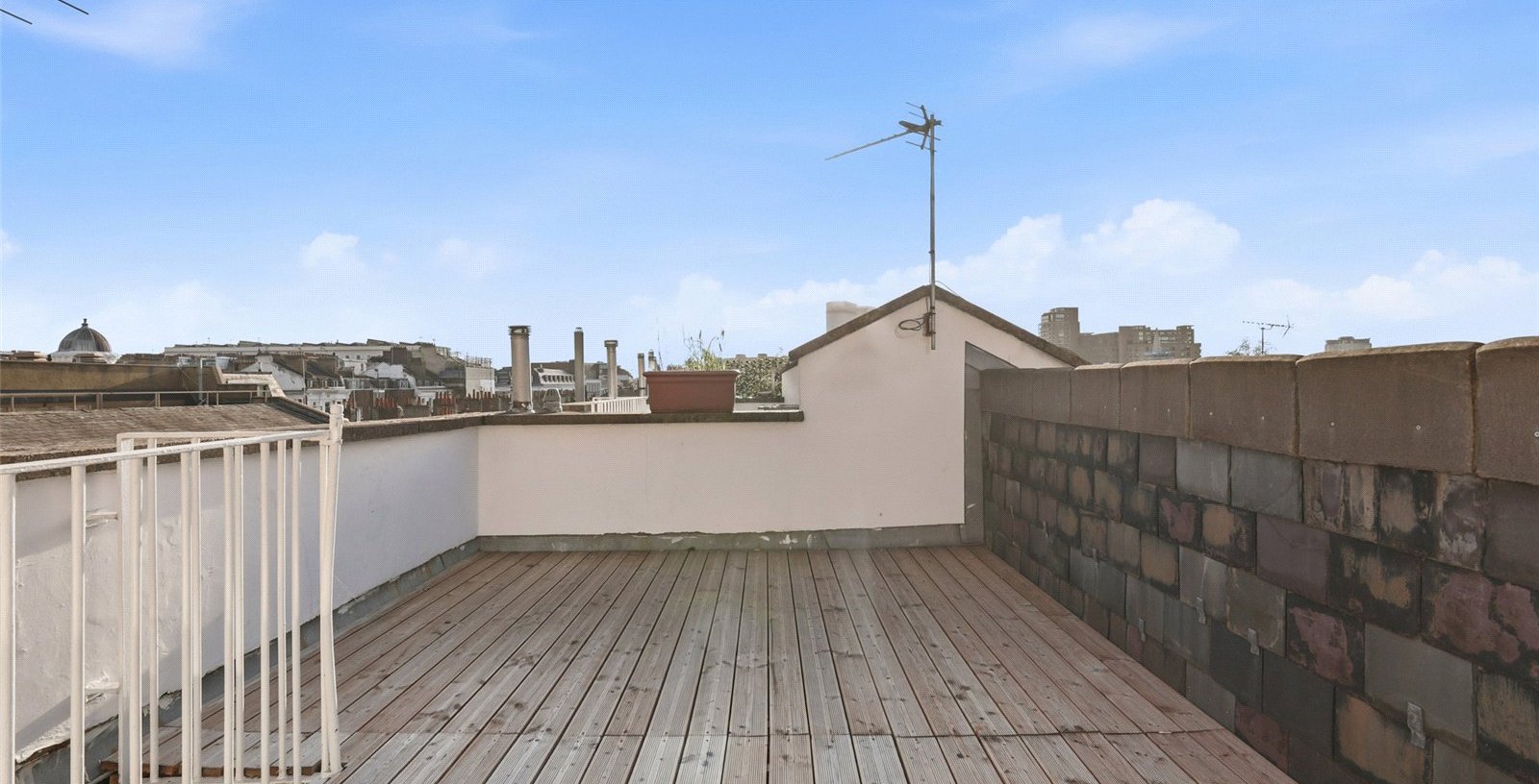 De Vere Mews, London, W8 - Picture 16