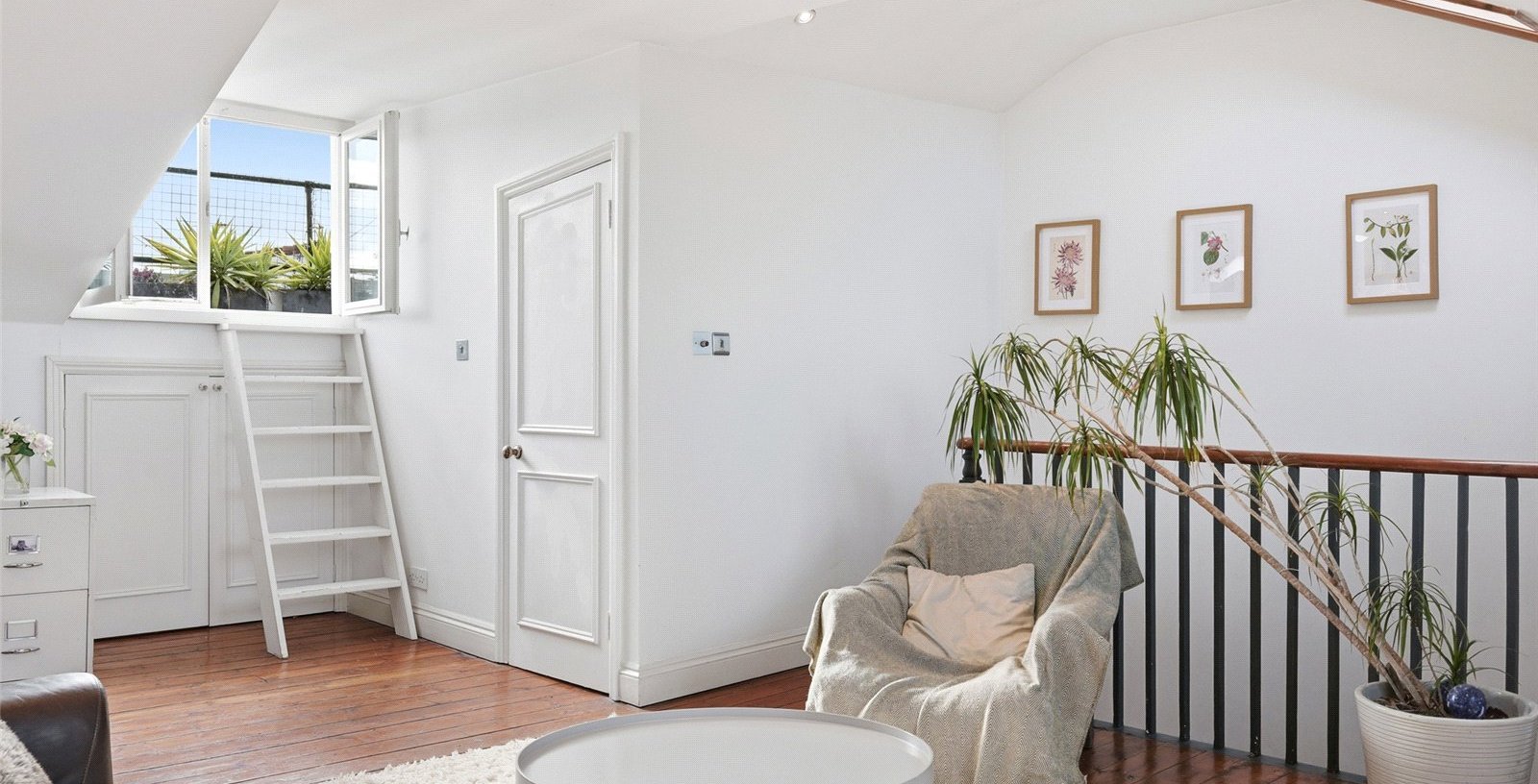 Gloucester Terrace, London, W2 - Picture 4