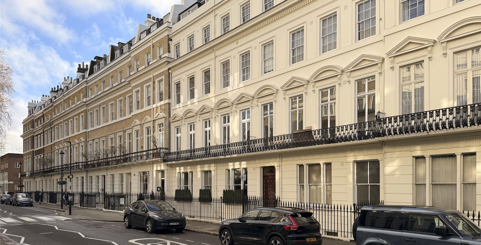 Strathearn Place, London, W2 - Picture 1