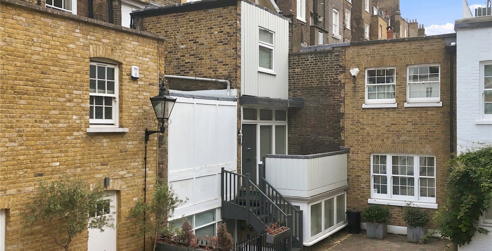 Bryanston Mews East, London, W1H - Picture 11