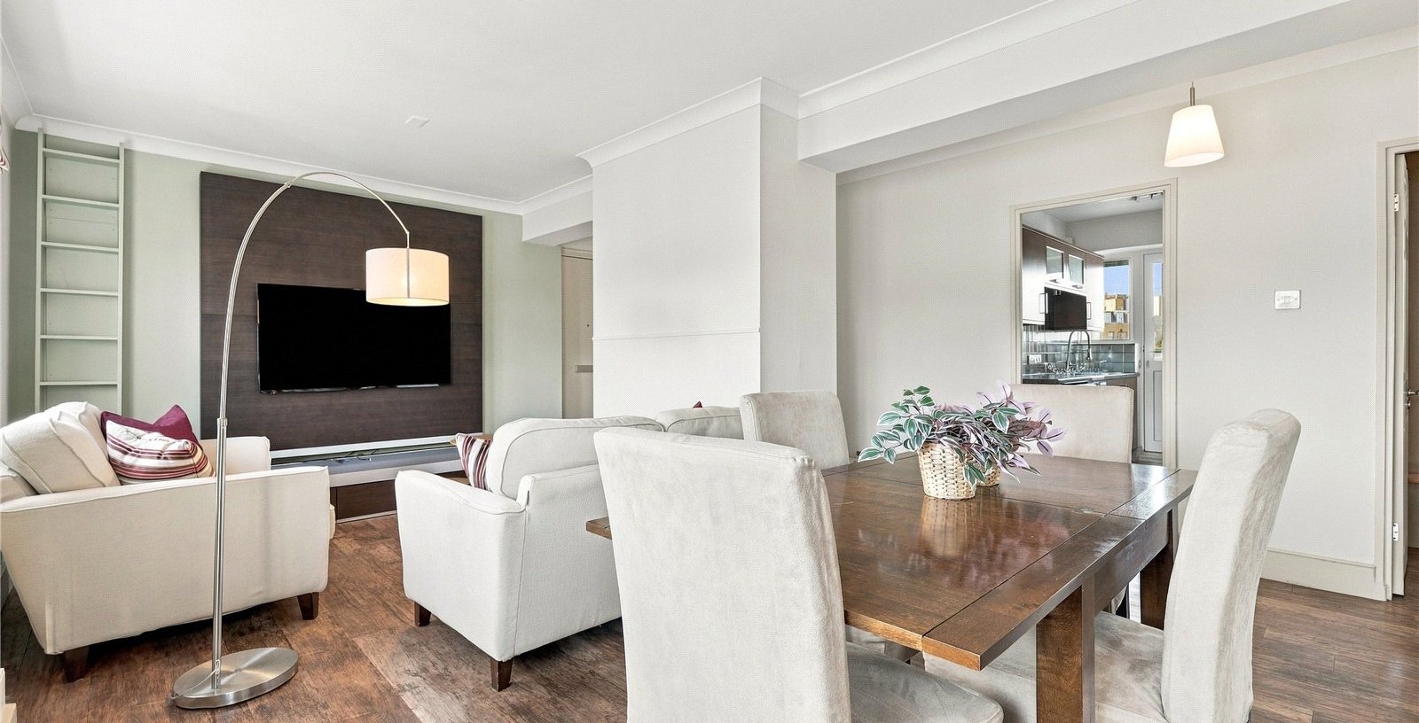 Gloucester Terrace, London, W2 - Picture 2