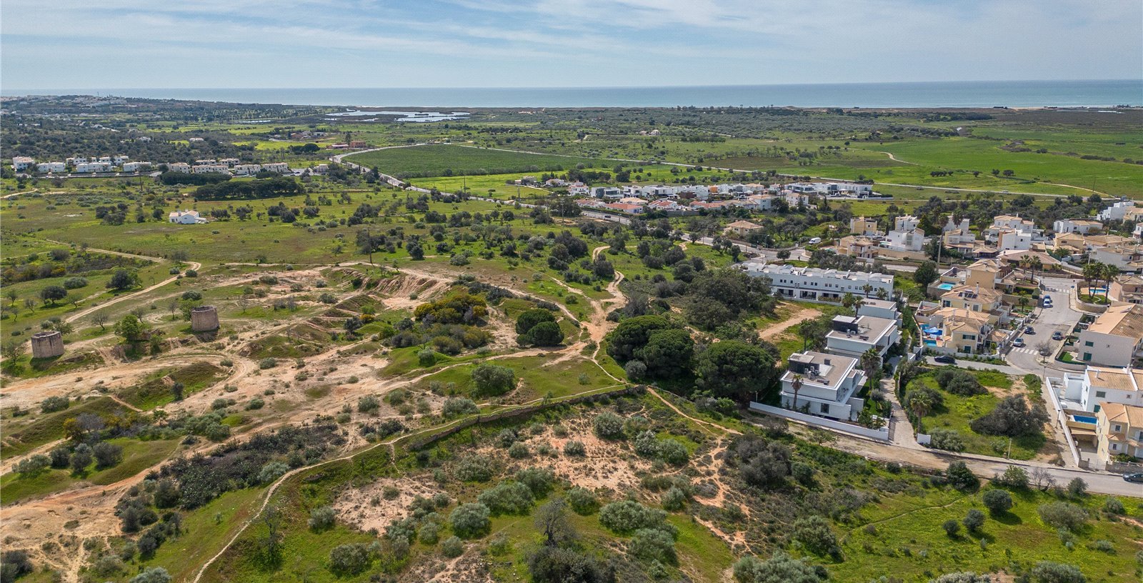 Cluttons Algarve
