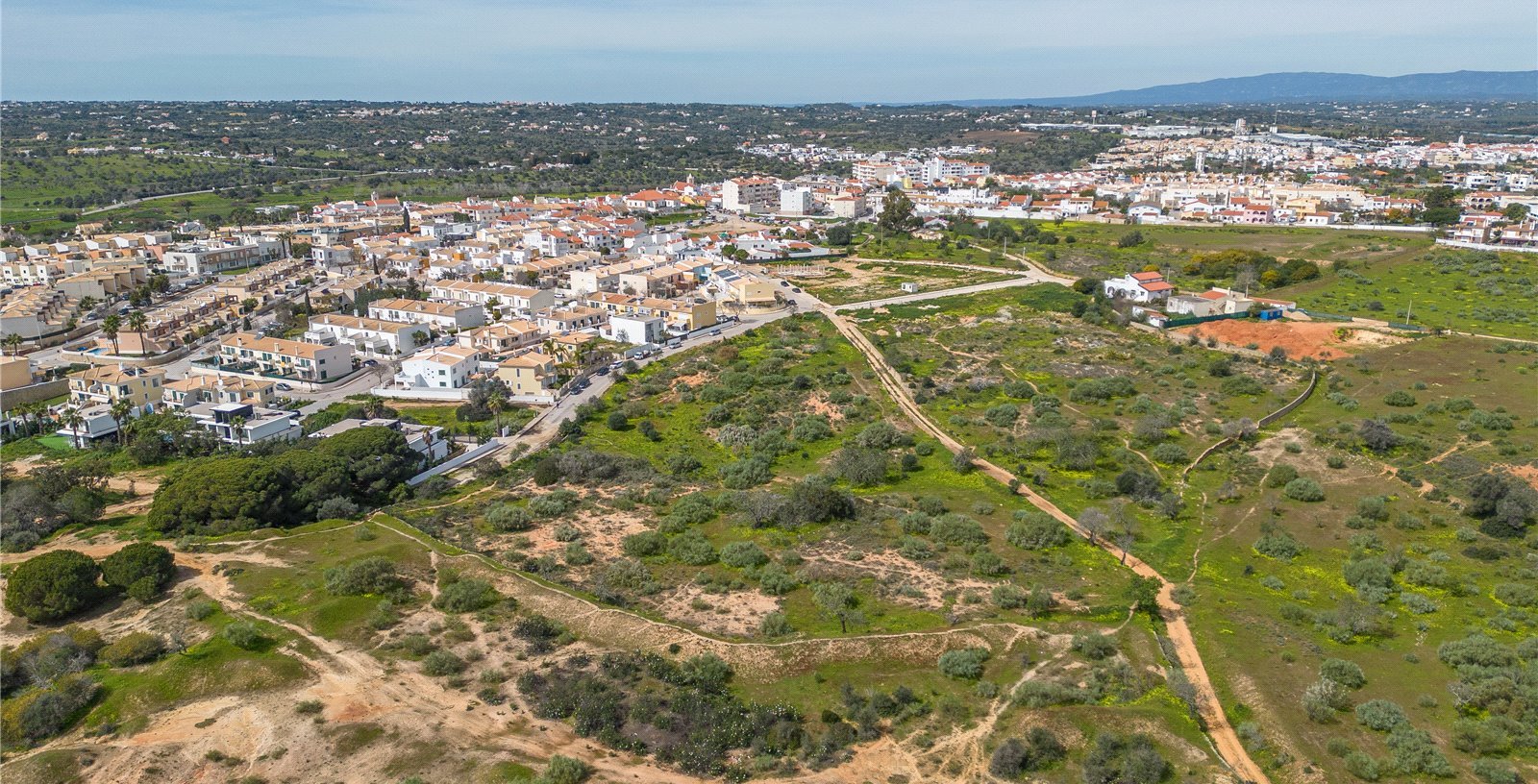 Cluttons Algarve