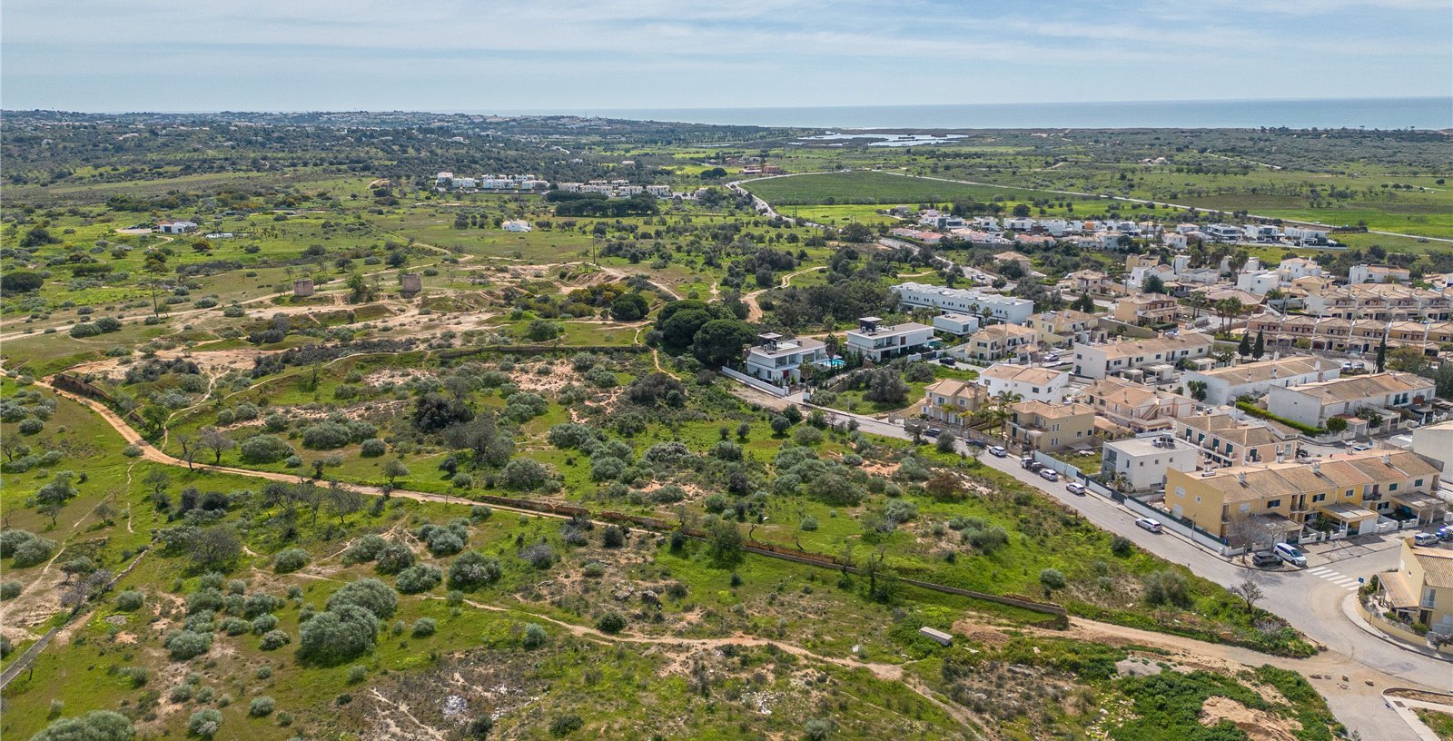 Cluttons Algarve