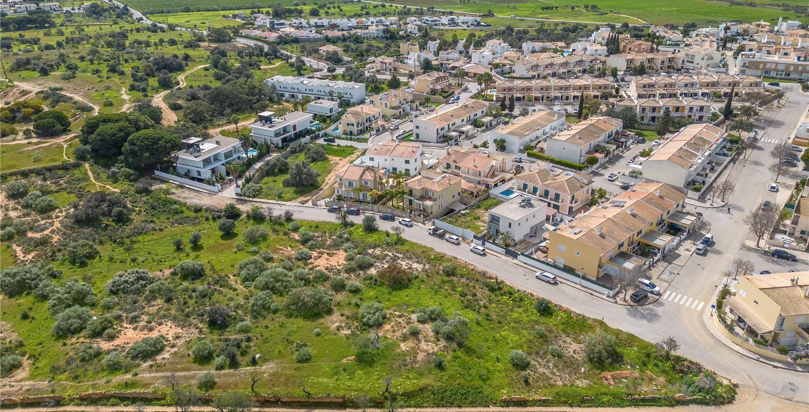 Cluttons Algarve