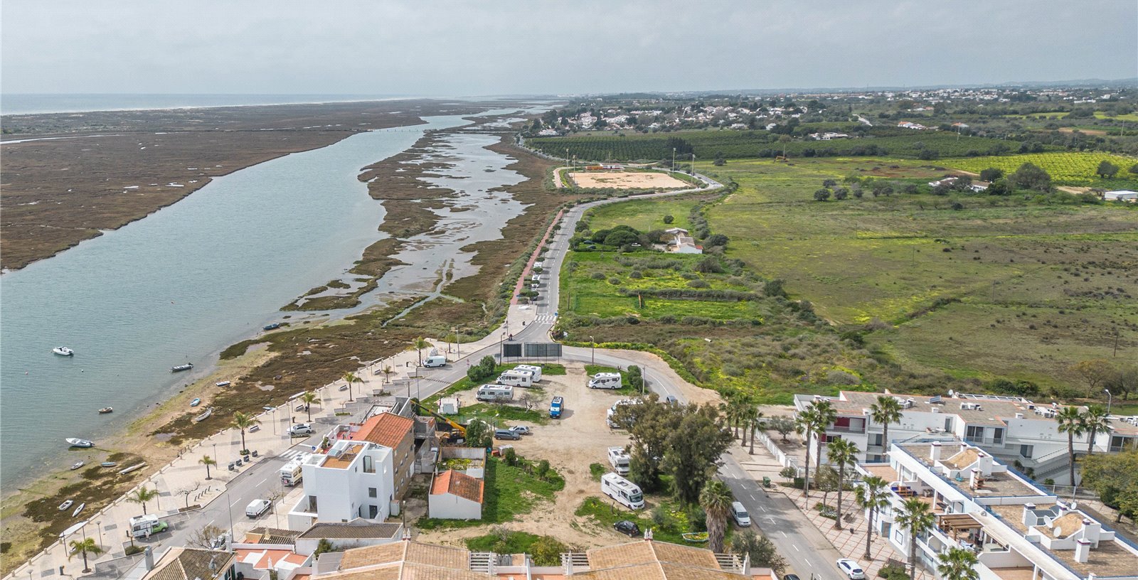 Cluttons Algarve