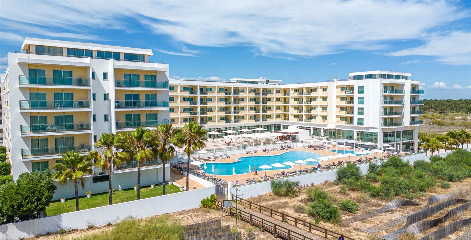 Cluttons Algarve