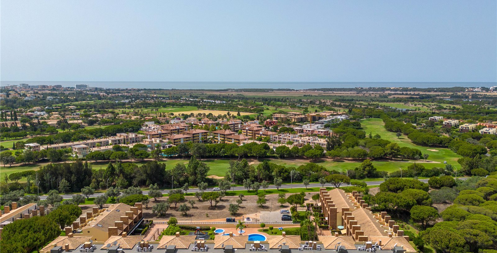 Cluttons-Algarve