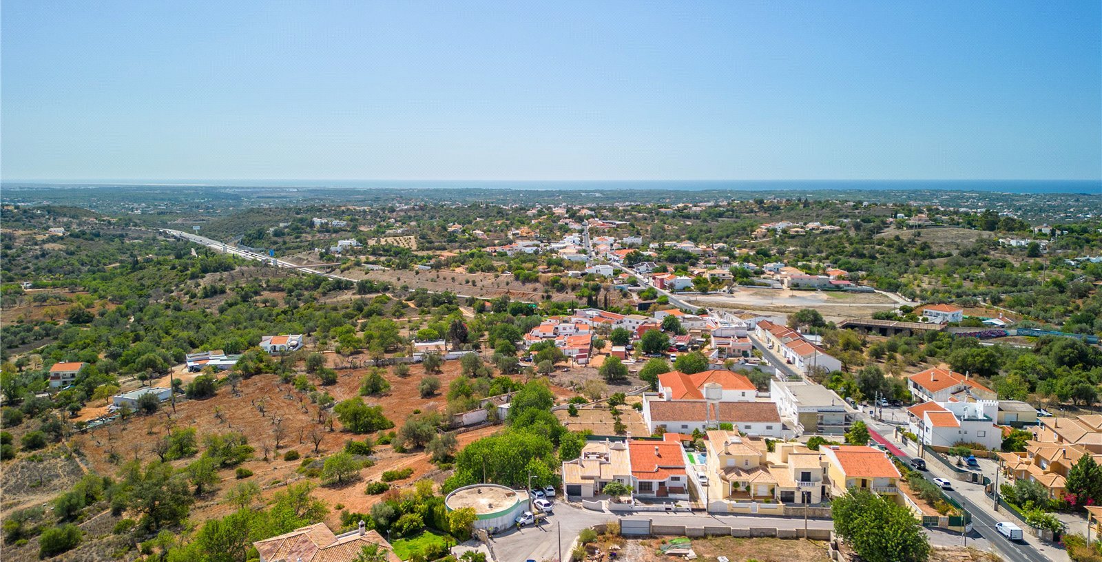 Cluttons-Algarve