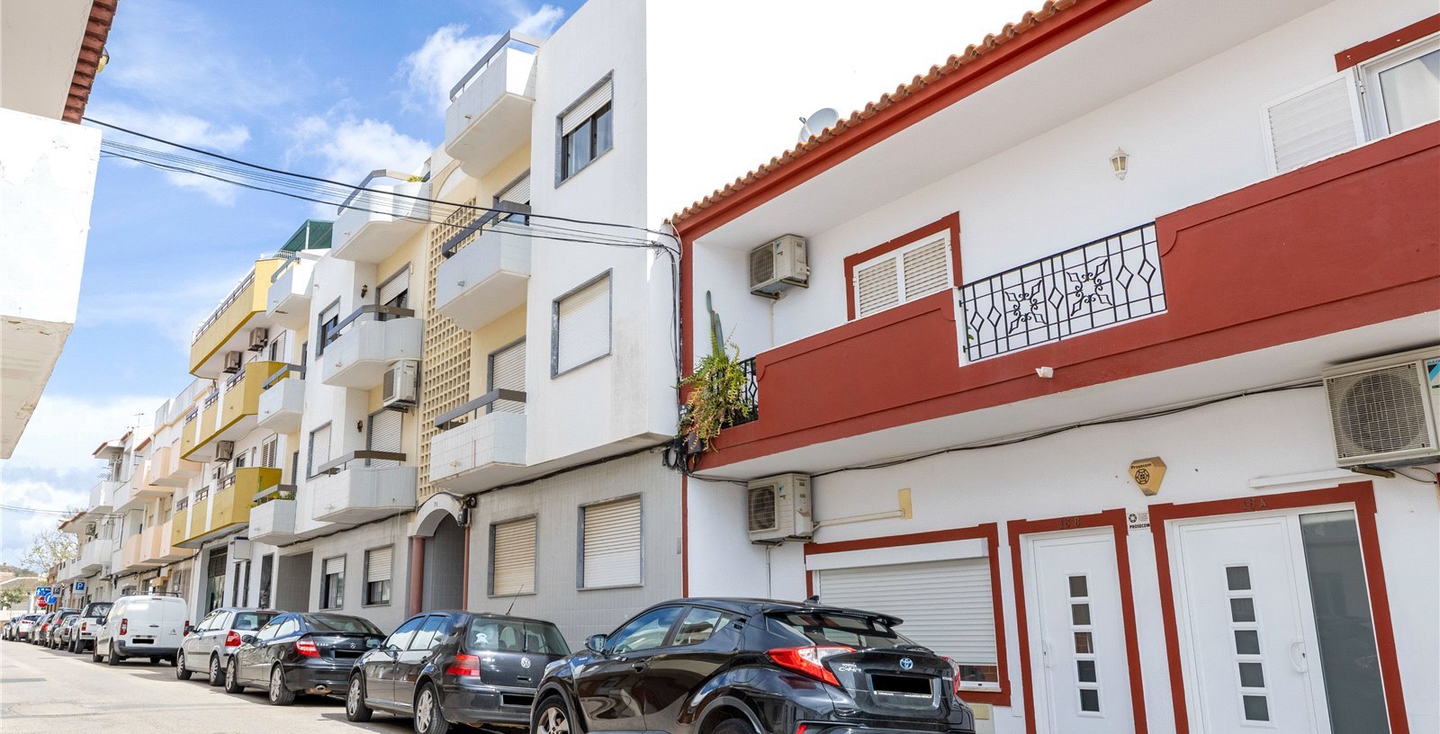 Cluttons-Algarve