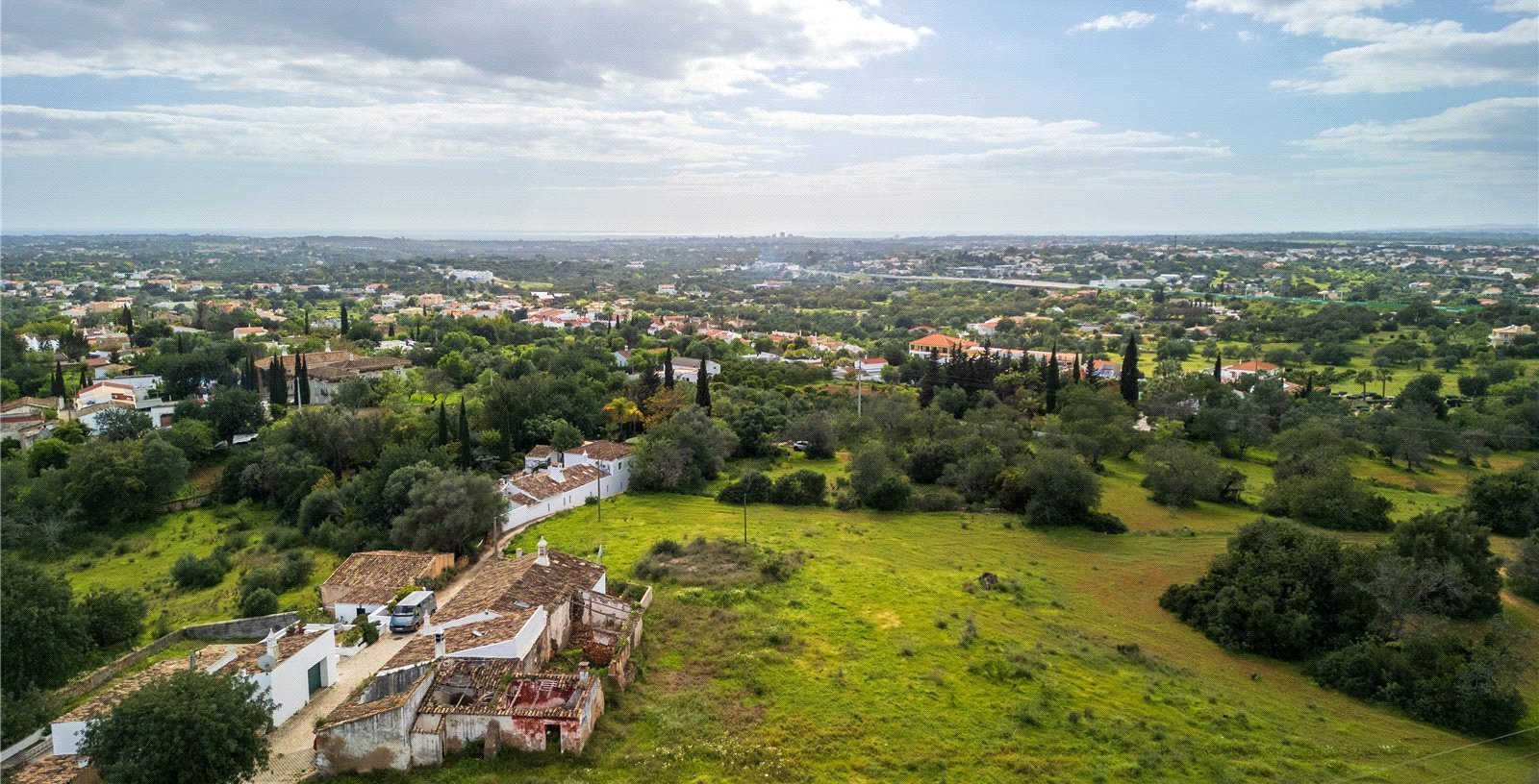 Poço de Amoreira, Almancil, Algarve, Portugal - Picture 2