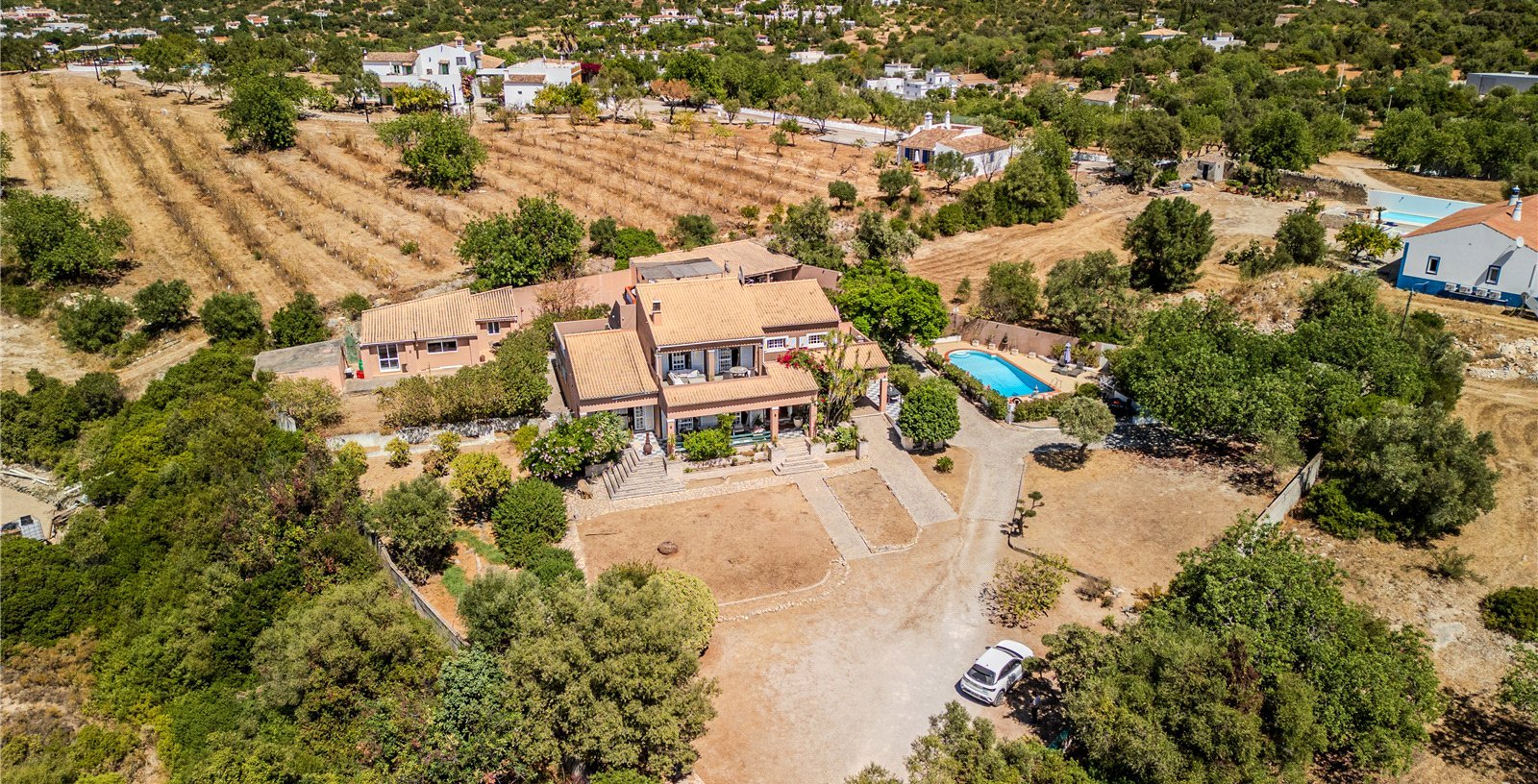 Santa Bárbara de Nexe, Faro, Algarve, Portugal - Picture 38