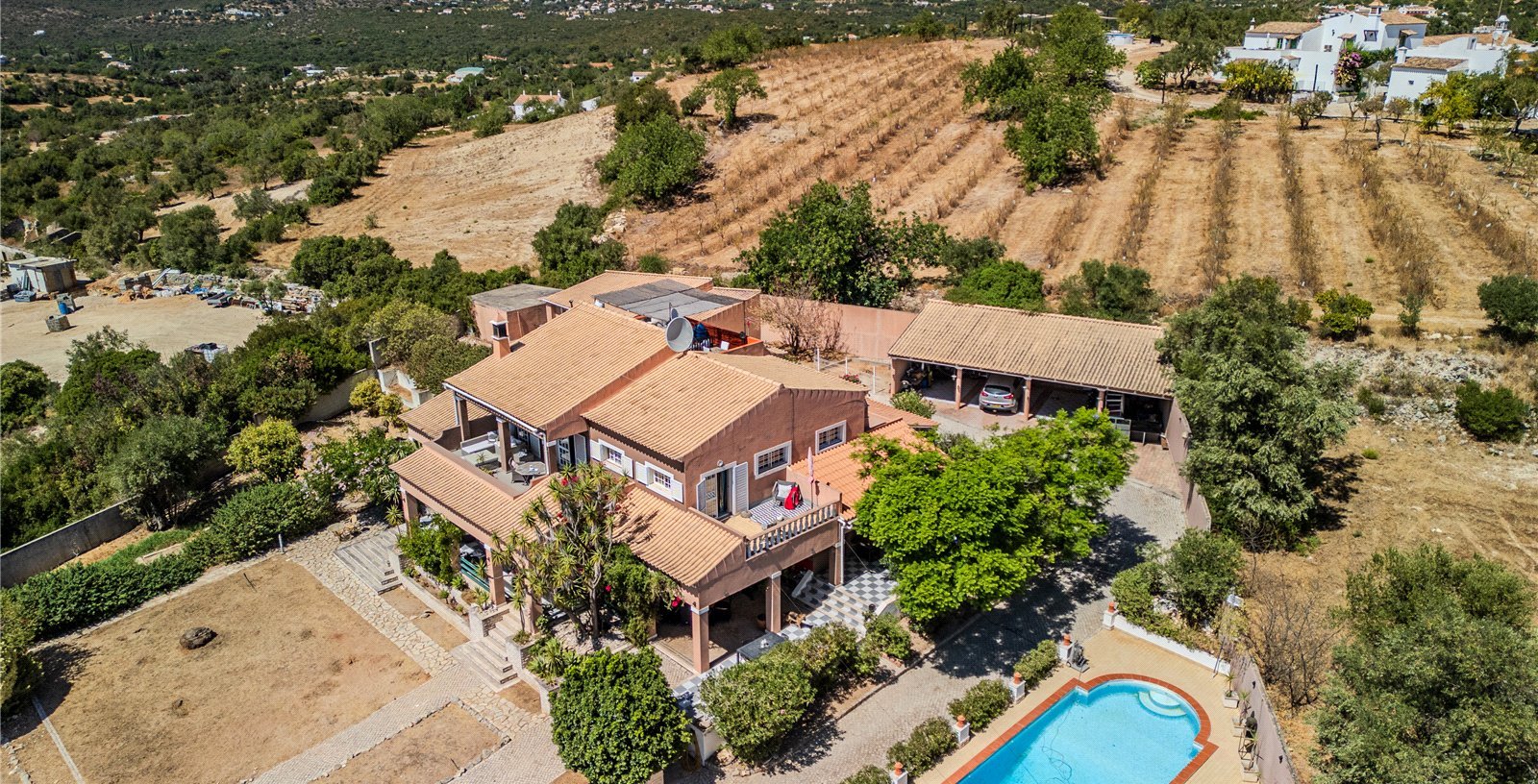Santa Bárbara de Nexe, Faro, Algarve, Portugal - Picture 42