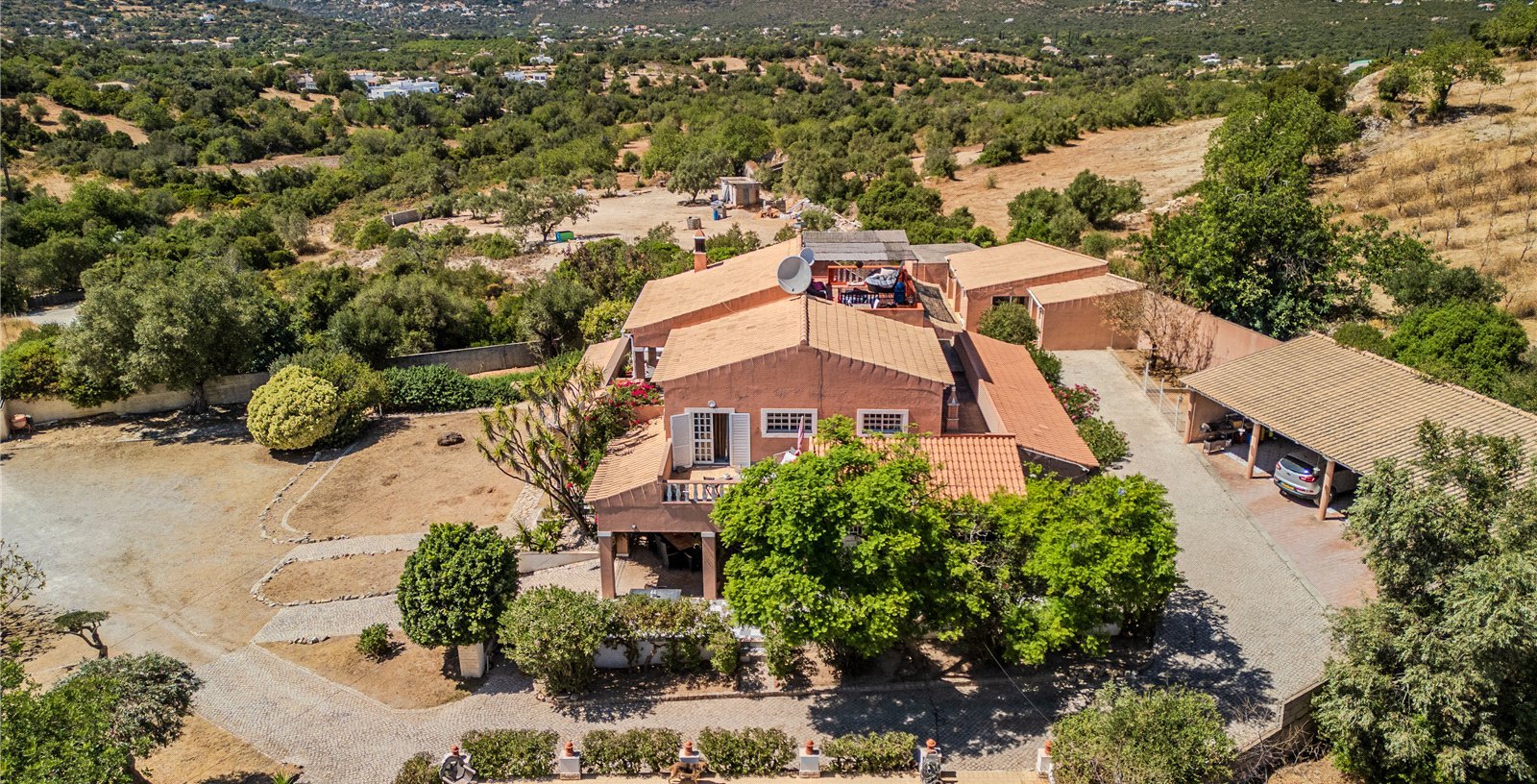 Santa Bárbara de Nexe, Faro, Algarve, Portugal - Picture 40