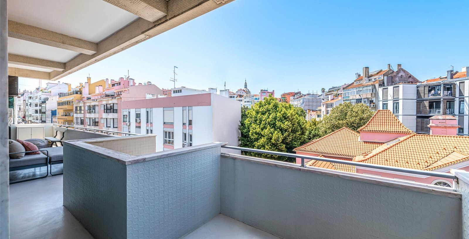 Stunning River Views In Lapa, Lisboa, Portugal, 1070-034, Portugal - Picture 28