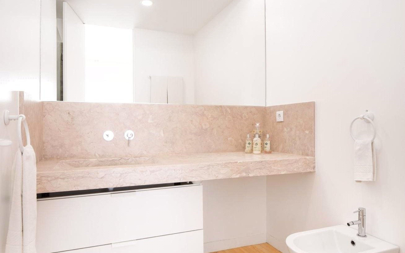 Private Garden Flat In Av. Novas, Lisbon, Portugal, 1070-034, Portugal - Picture 30