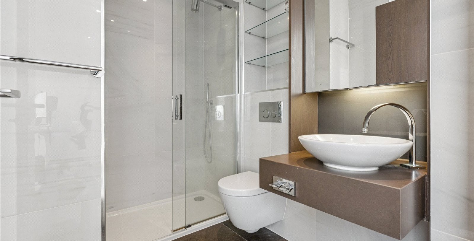 Chronicle Tower, London, EC1V - Picture 10