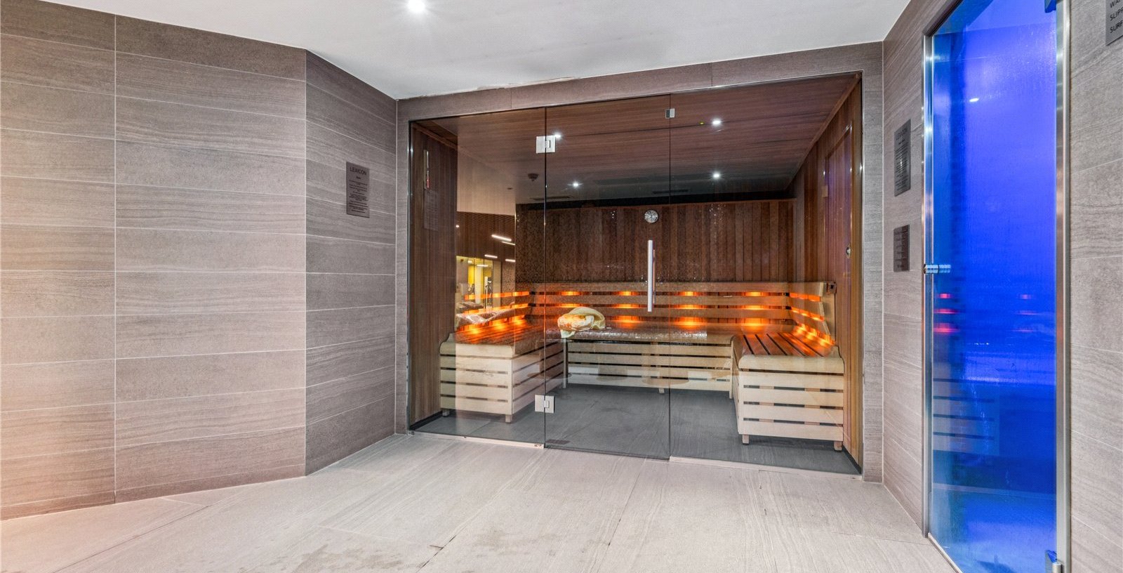 Chronicle Tower, London, EC1V - Picture 15