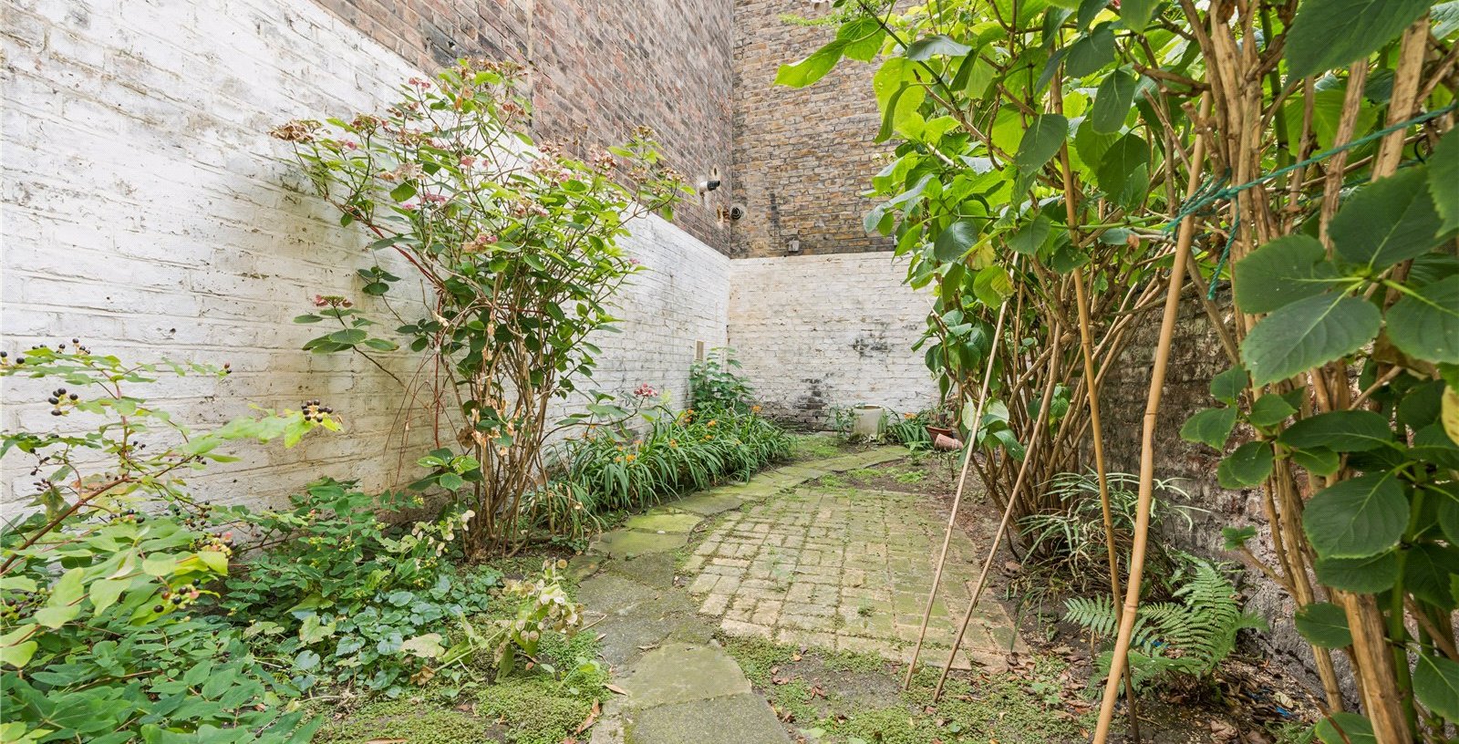 St. Peter’s Street, London, N1 - Picture 15