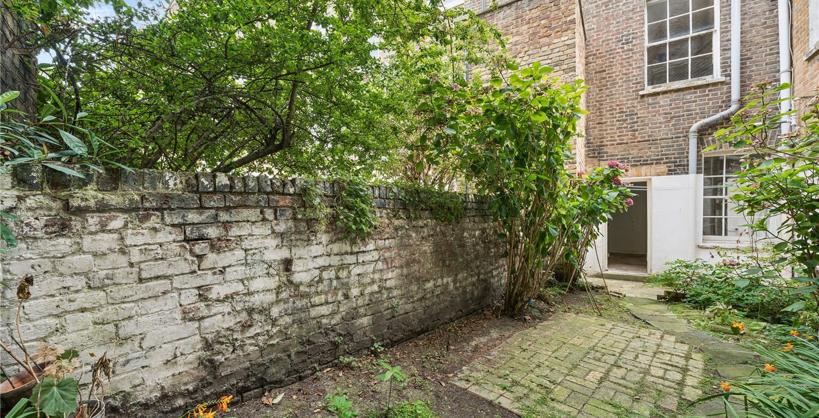 St. Peter’s Street, London, N1 - Picture 16