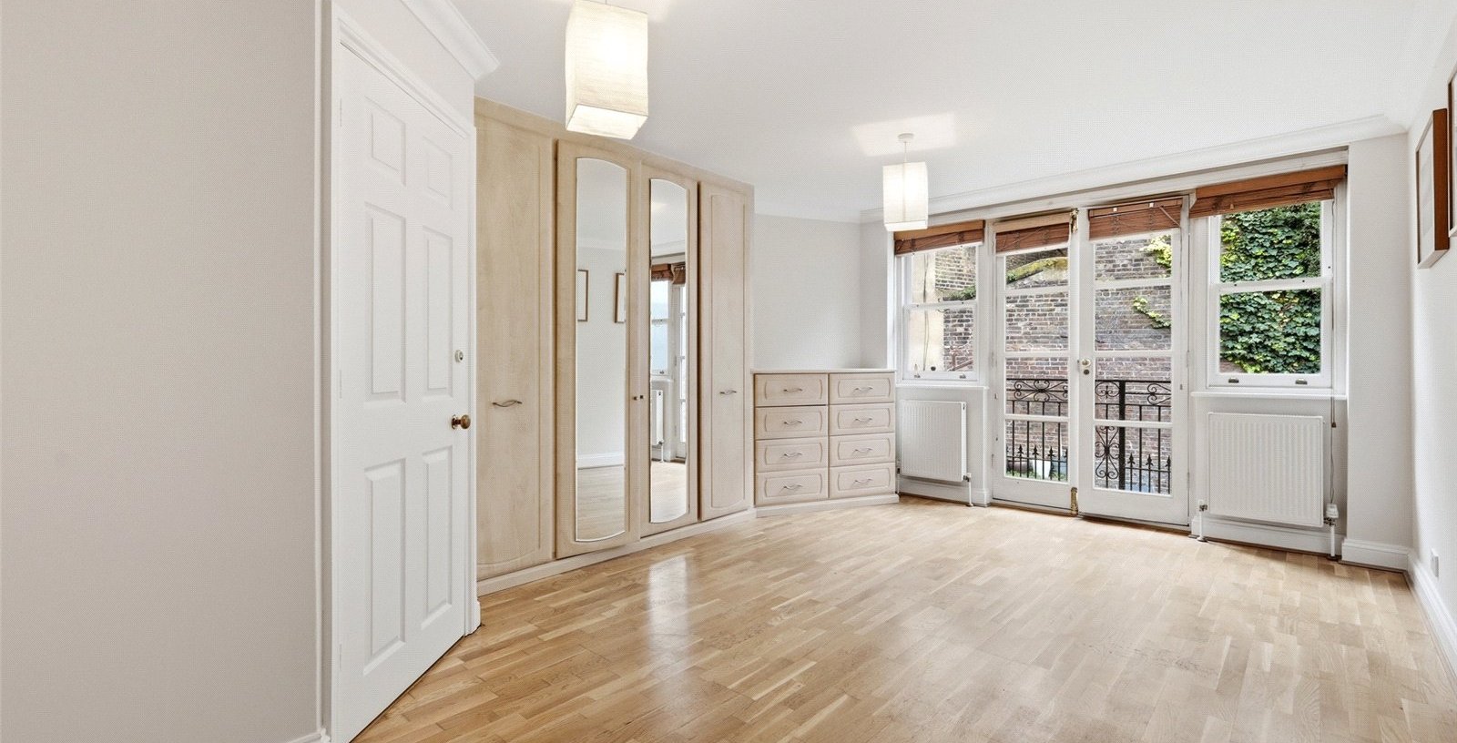 Aliwal Mews, London, SW11 - Picture 5