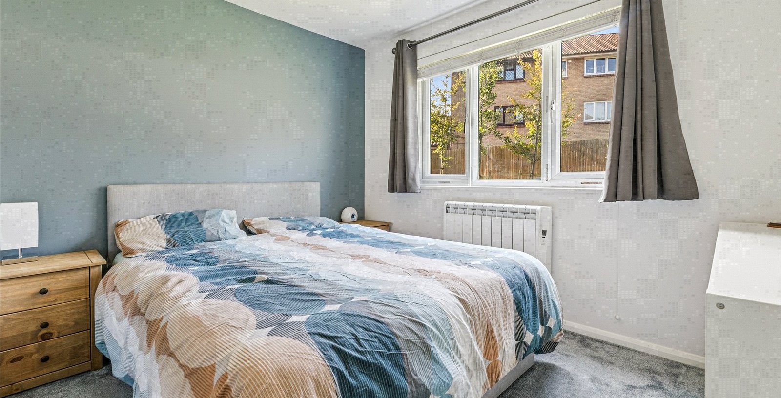 Crowthorne Close, London, SW18 - Picture 6