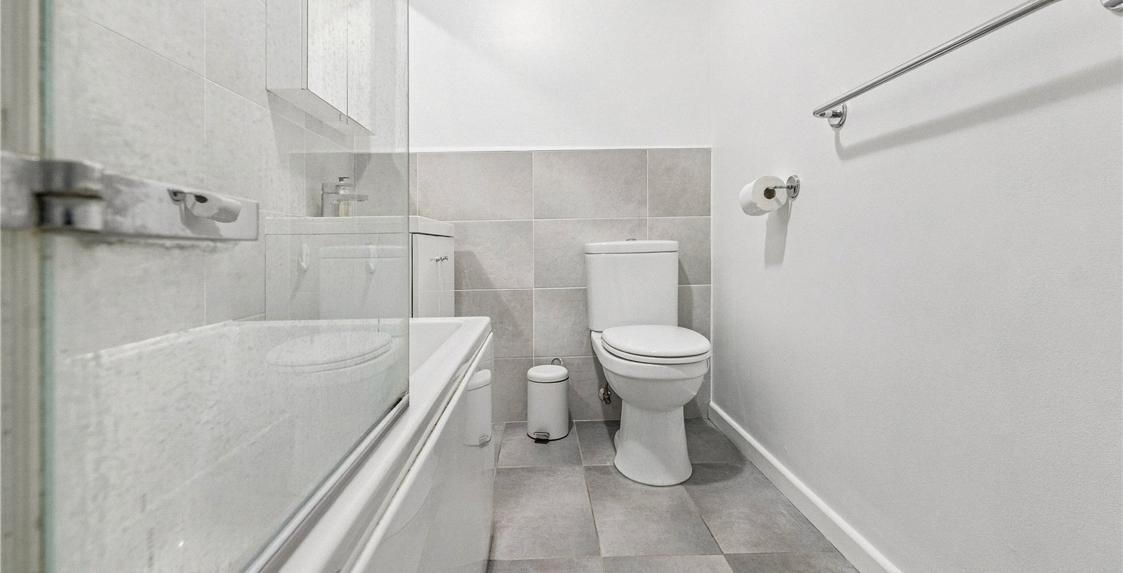 Crowthorne Close, London, SW18 - Picture 8