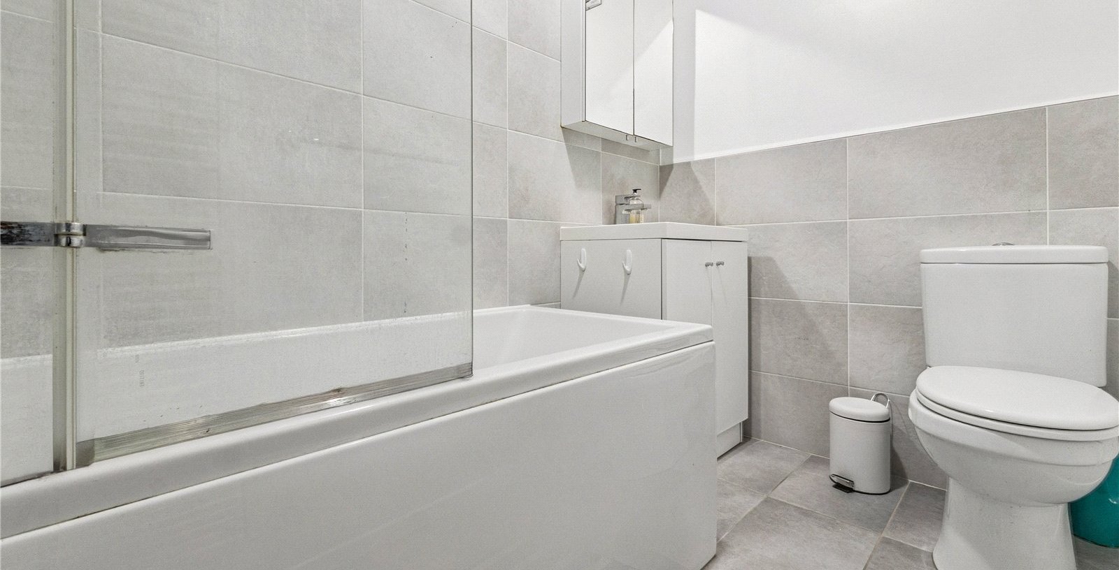 Crowthorne Close, London, SW18 - Picture 9