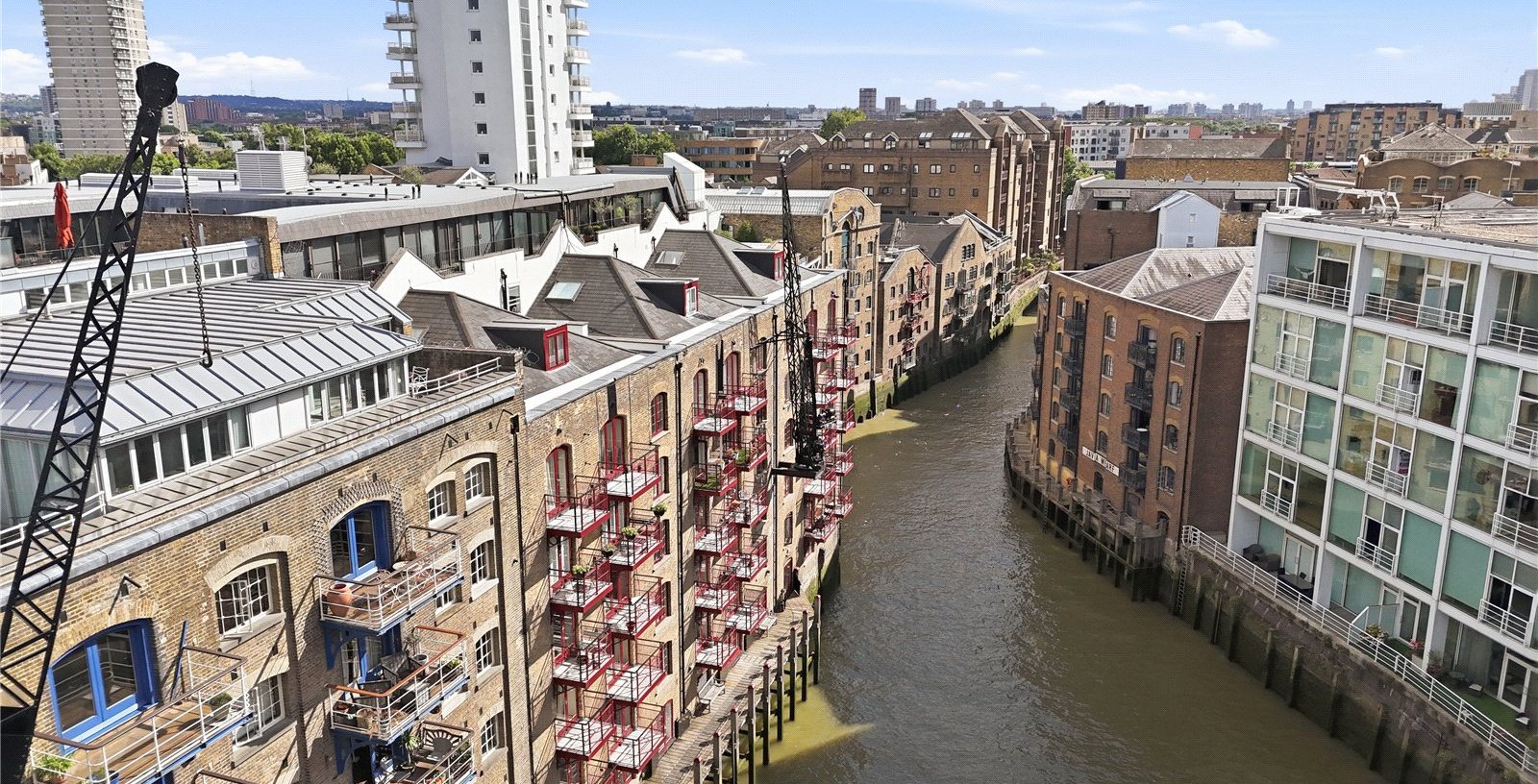 St. Saviours Wharf, London, SE1 - Picture 18