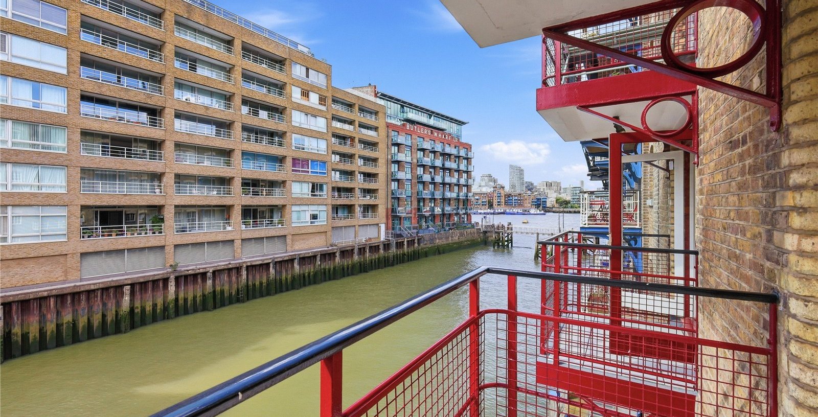 St. Saviours Wharf, London, SE1 - Picture 2