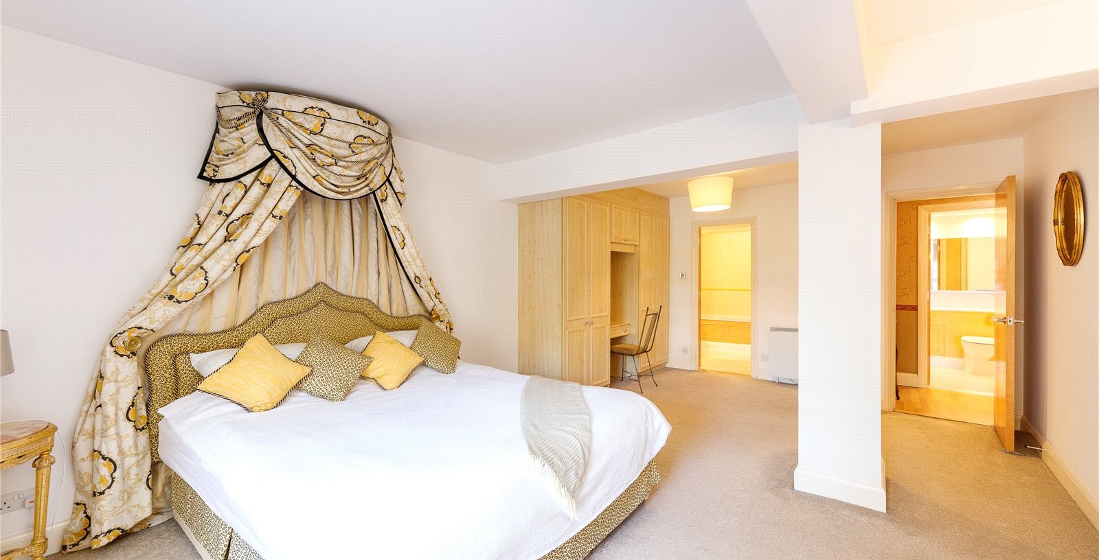Tamarind Court, London, SE1 - Picture 4