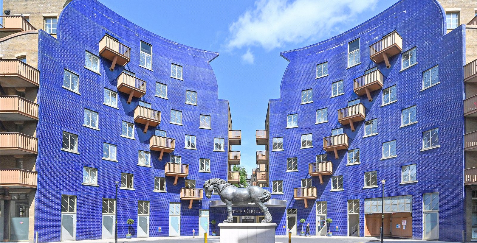 The Circle, London, SE1 - Picture 2