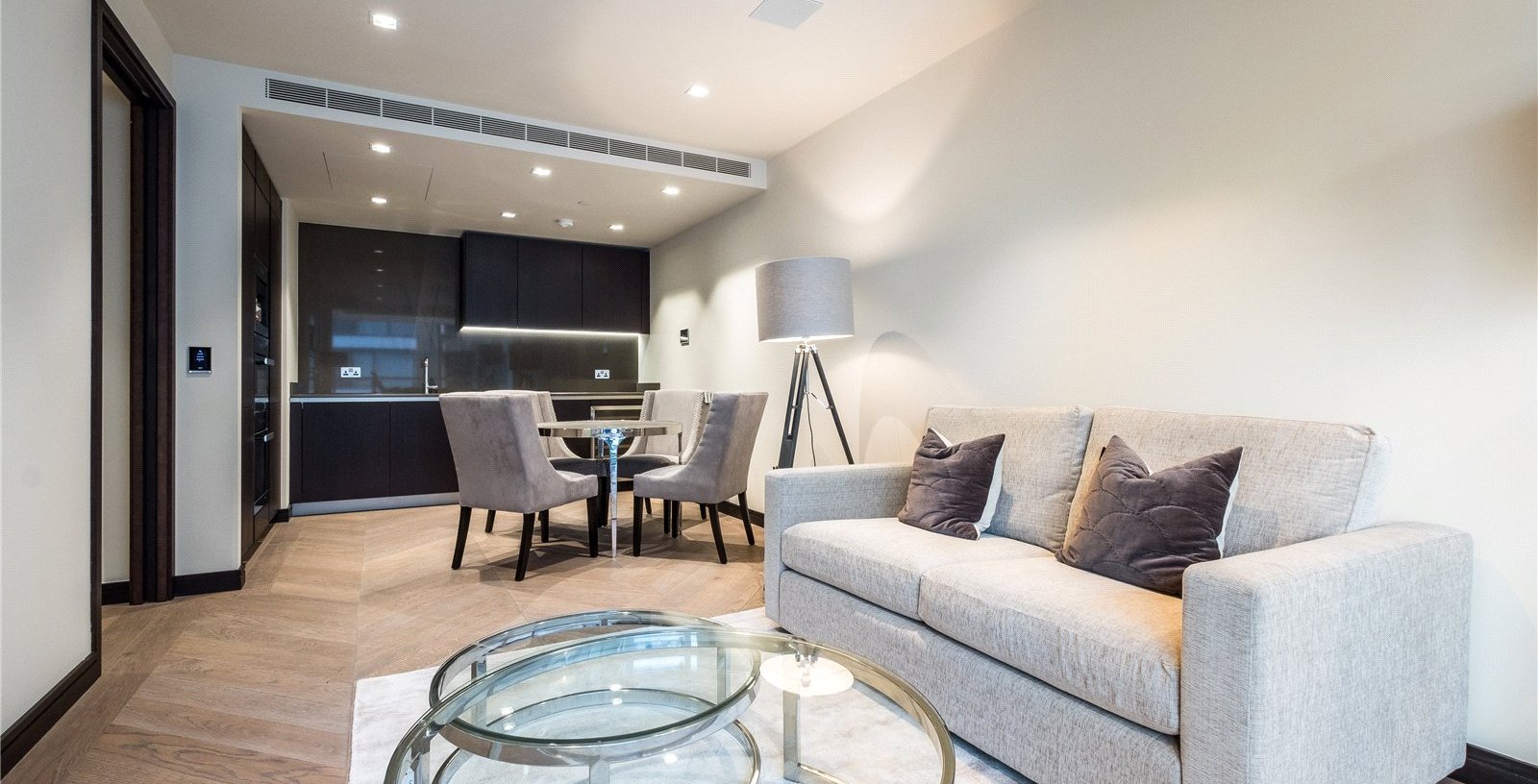 Balmoral House, London, SE1 - Picture 17