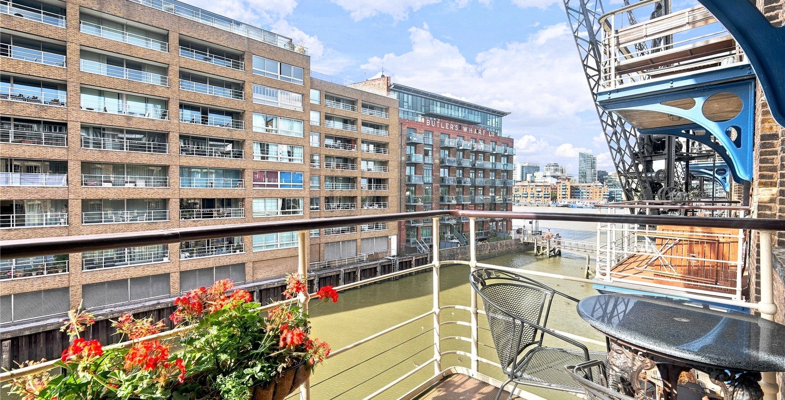 New Concordia Wharf, London, SE1 - Picture 2