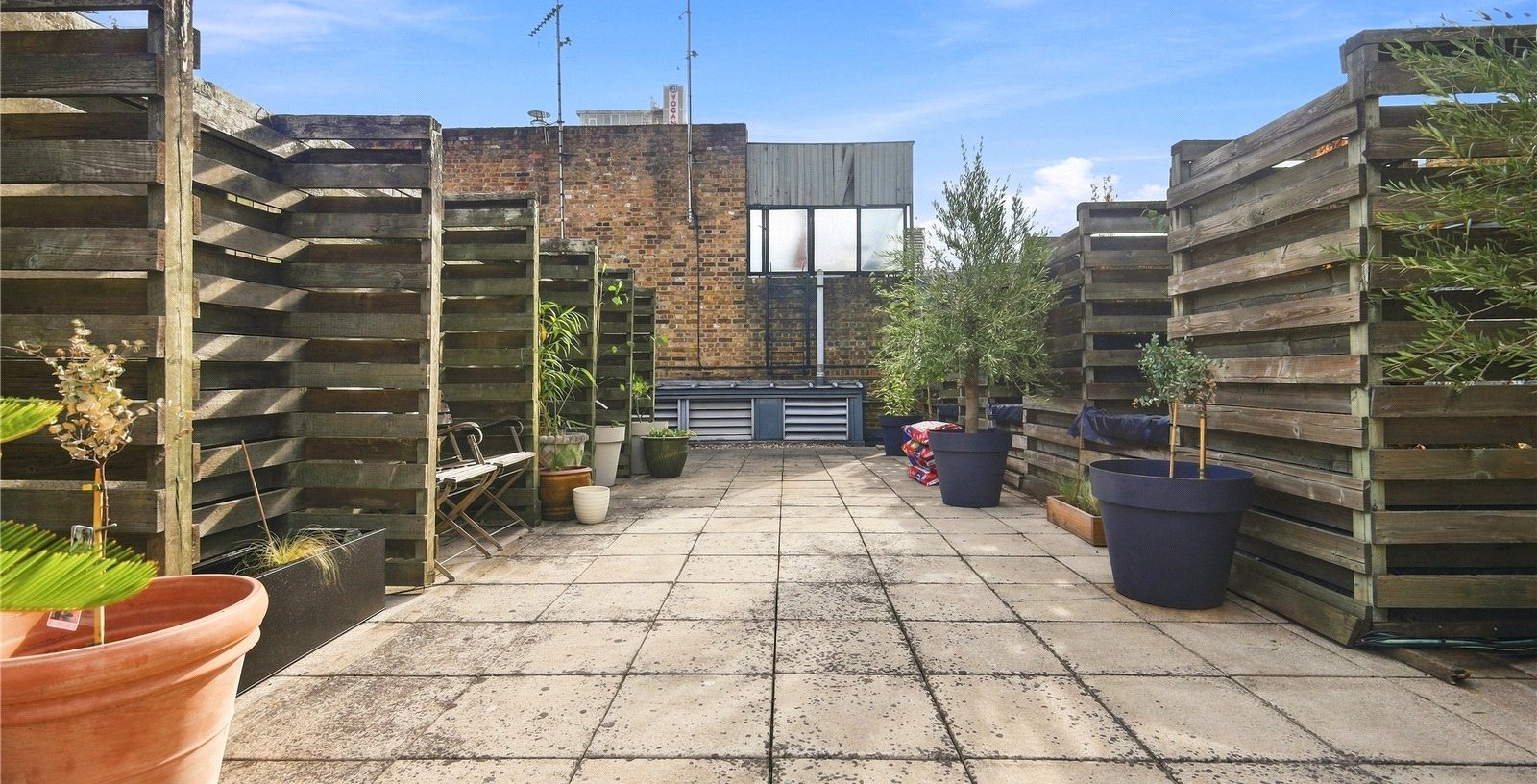 New Concordia Wharf, London, SE1 - Picture 18