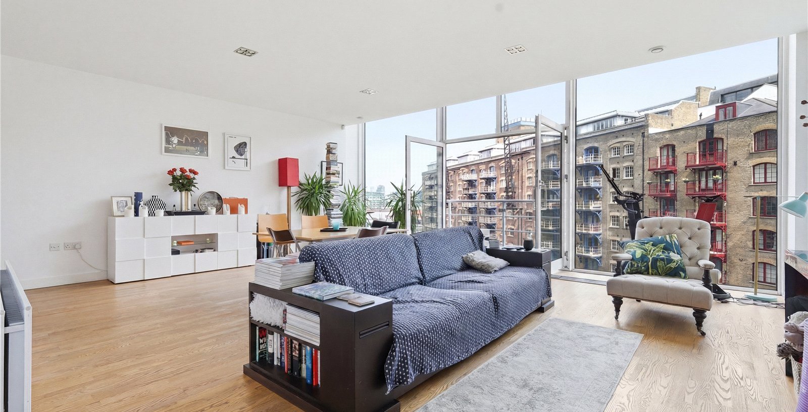 Saffron Wharf, London, SE1 - Picture 1
