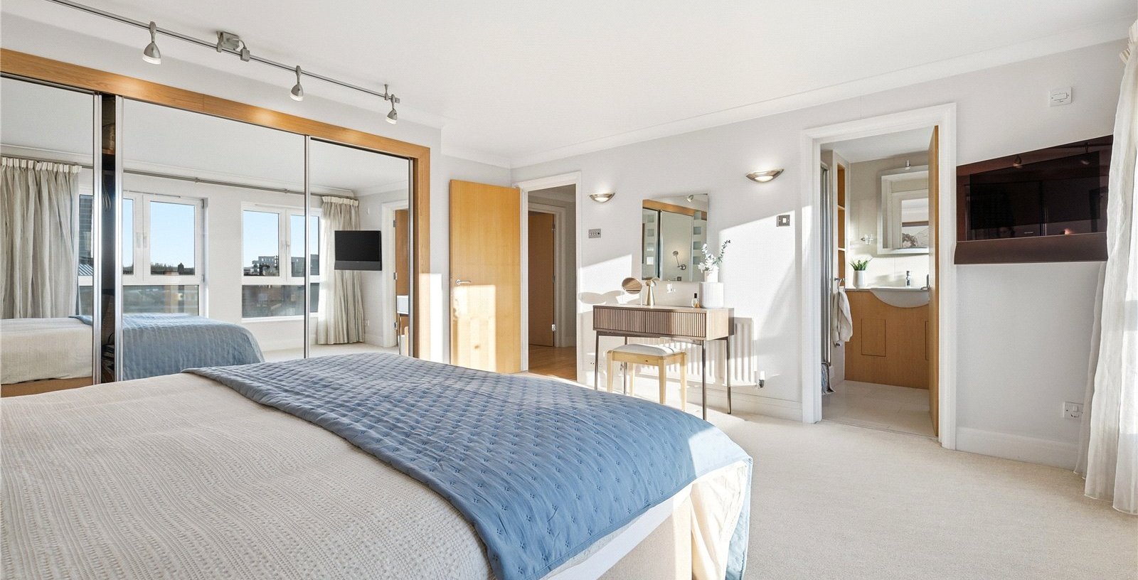 Springalls Wharf Apartment, London, SE16 - Picture 11