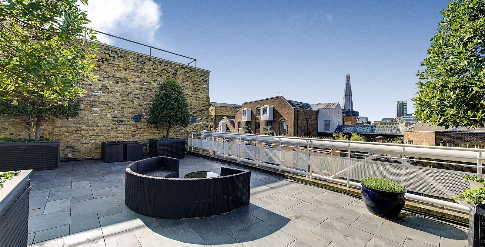 Vogans Mill Wharf, London, SE1 - Picture 2