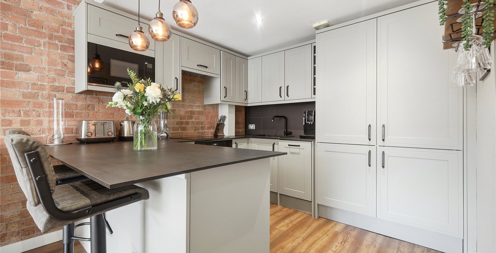 Eagle Wharf Court, London, SE1 - Picture 2