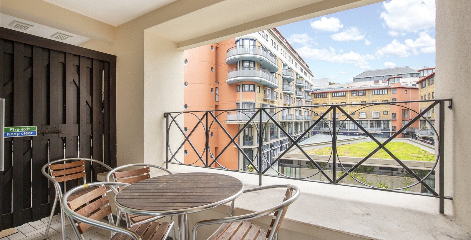 Eagle Wharf Court, London, SE1 - Picture 1