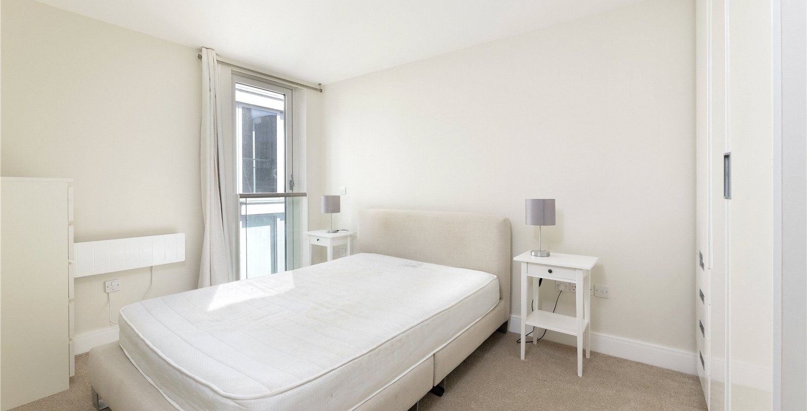 Axis Court, London, SE16 - Picture 4