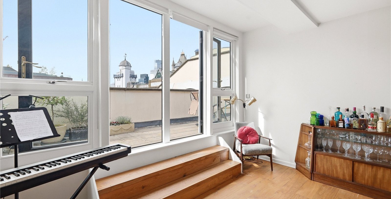 Eagle Wharf Court, London, SE1 - Picture 14