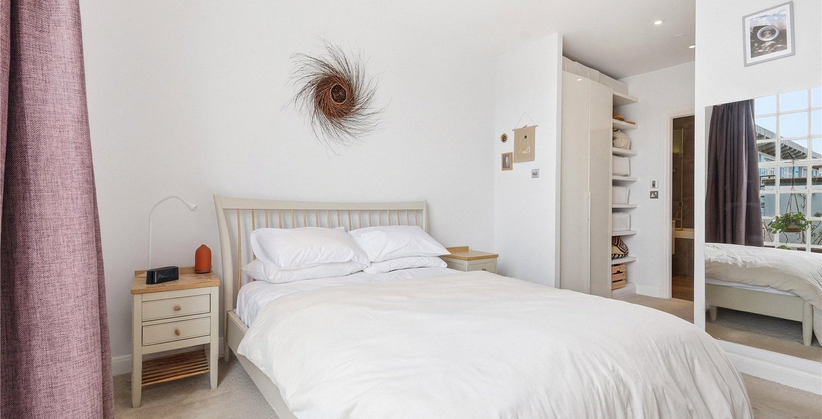 Tamarind Court, London, SE1 - Picture 4