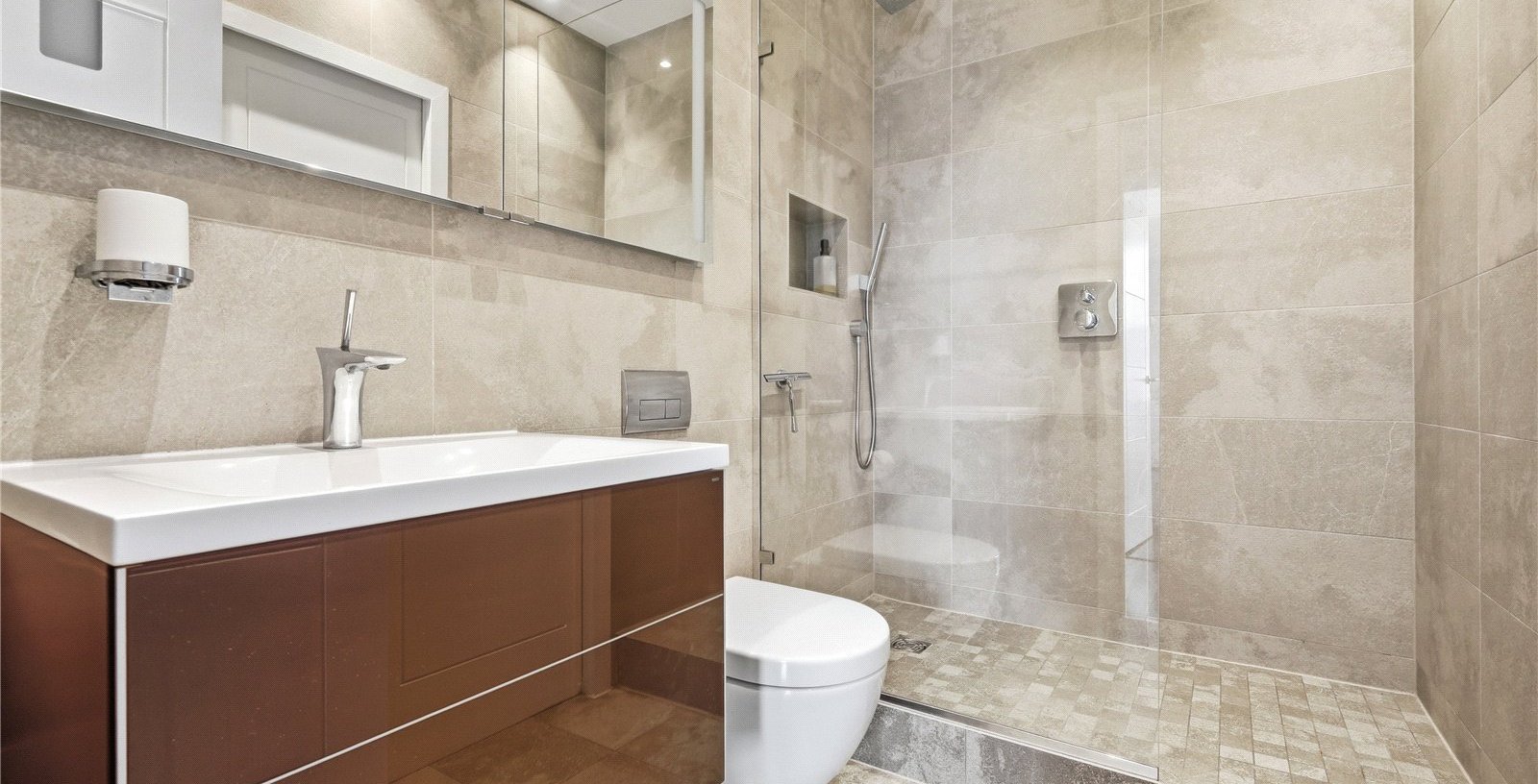 Tamarind Court, London, SE1 - Picture 8