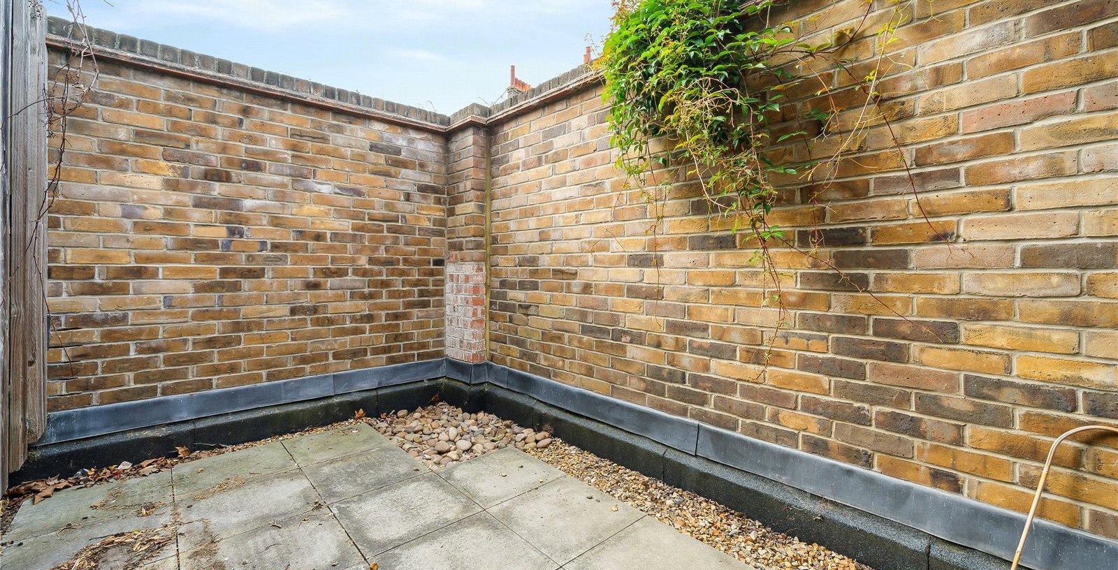 Monck House, London, SE1 - Picture 2