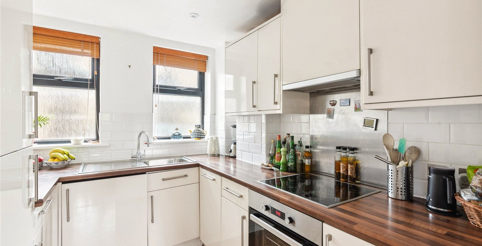 Walker House, London, SE1 - Picture 4