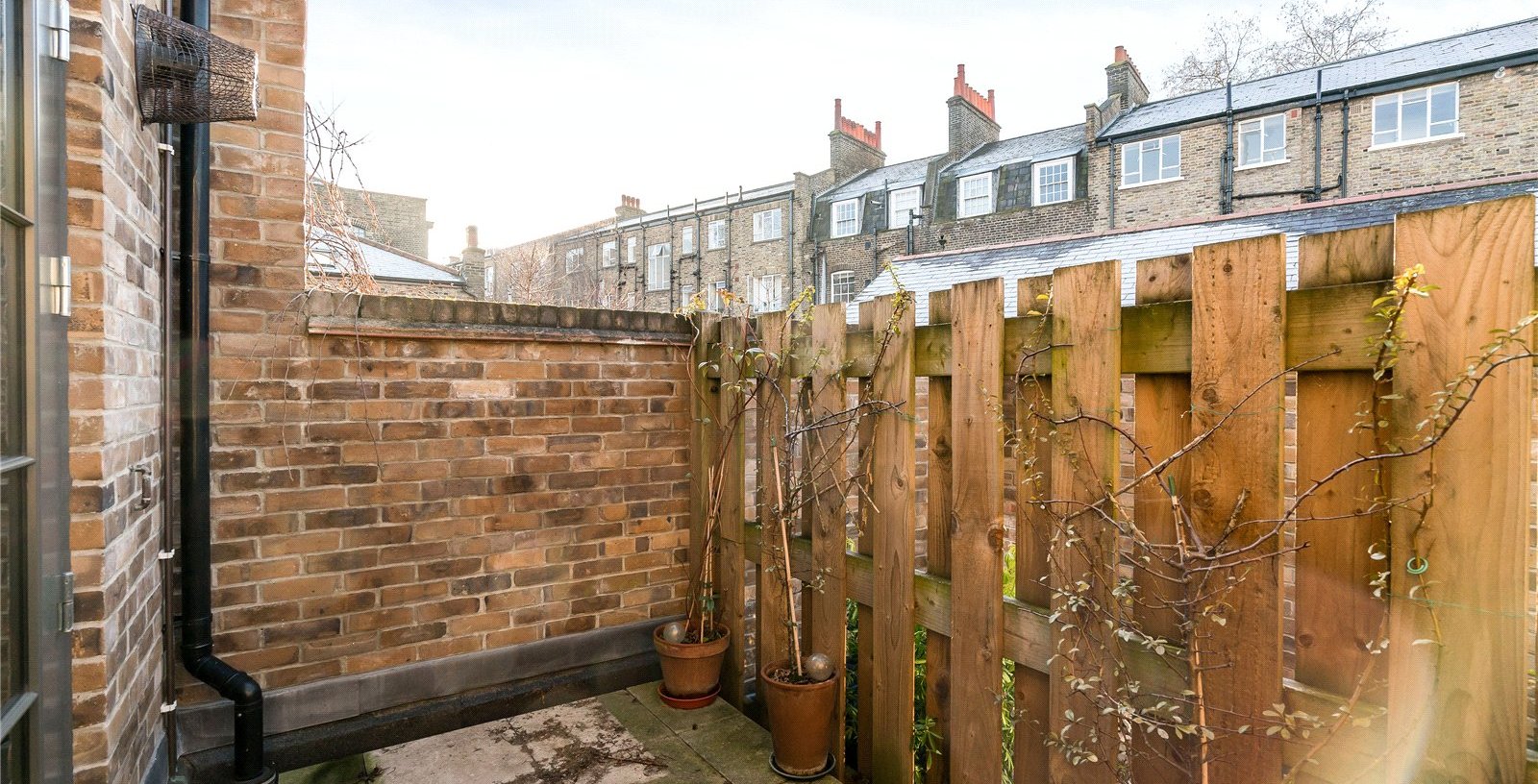 Monck House, London, SE1 - Picture 3